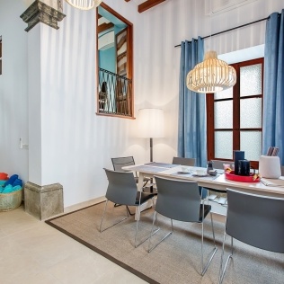 Eingangsbereich / Essplatz